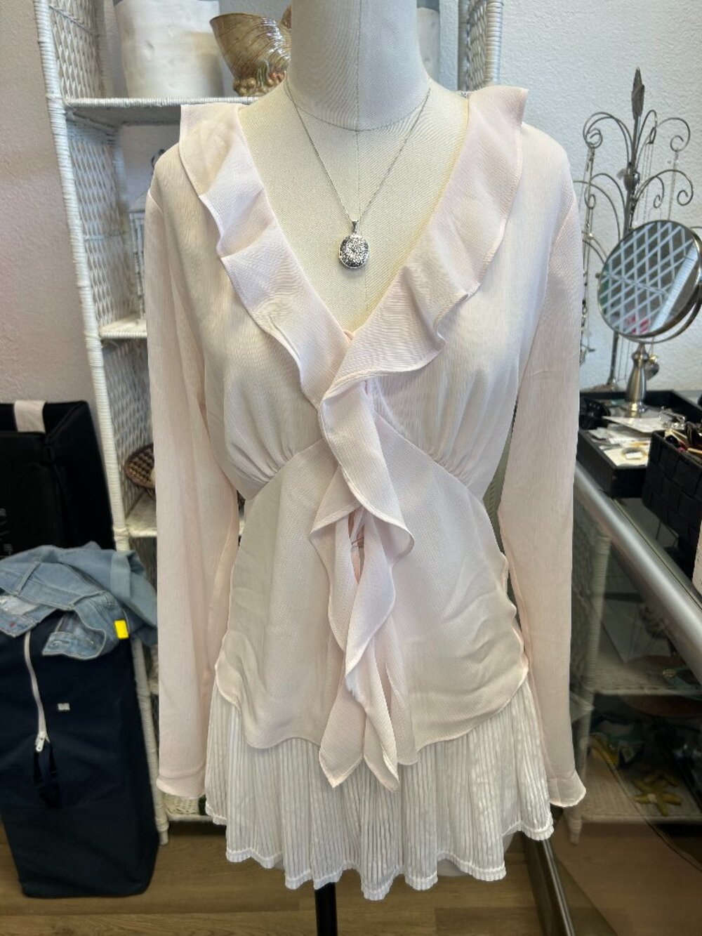 Maison d’Amelie Flowy Pink Long Sleeve Blouse Size M